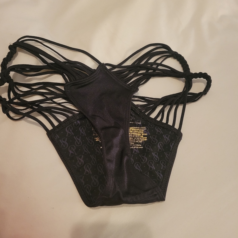 Sexy black bikini bottoms
